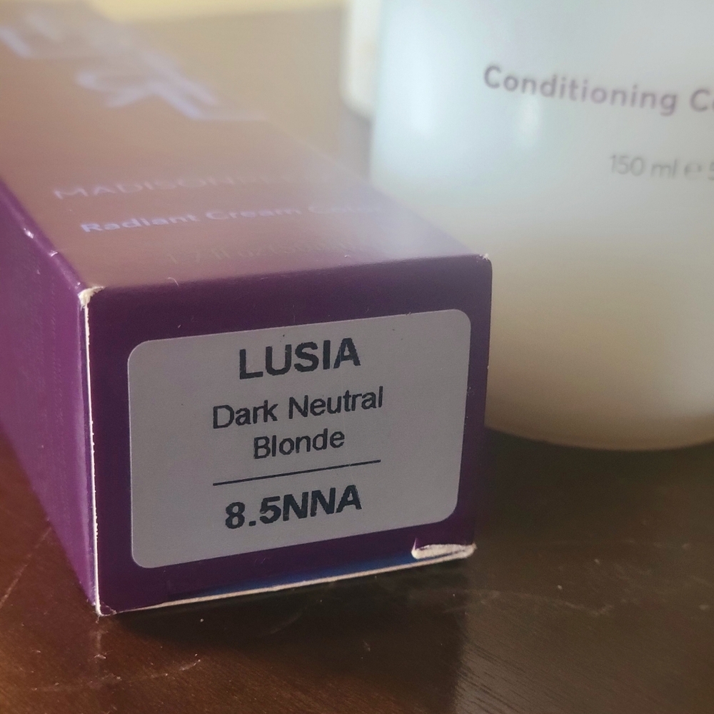 Madison Reed Hair Color Kit - Picture 2 of 4